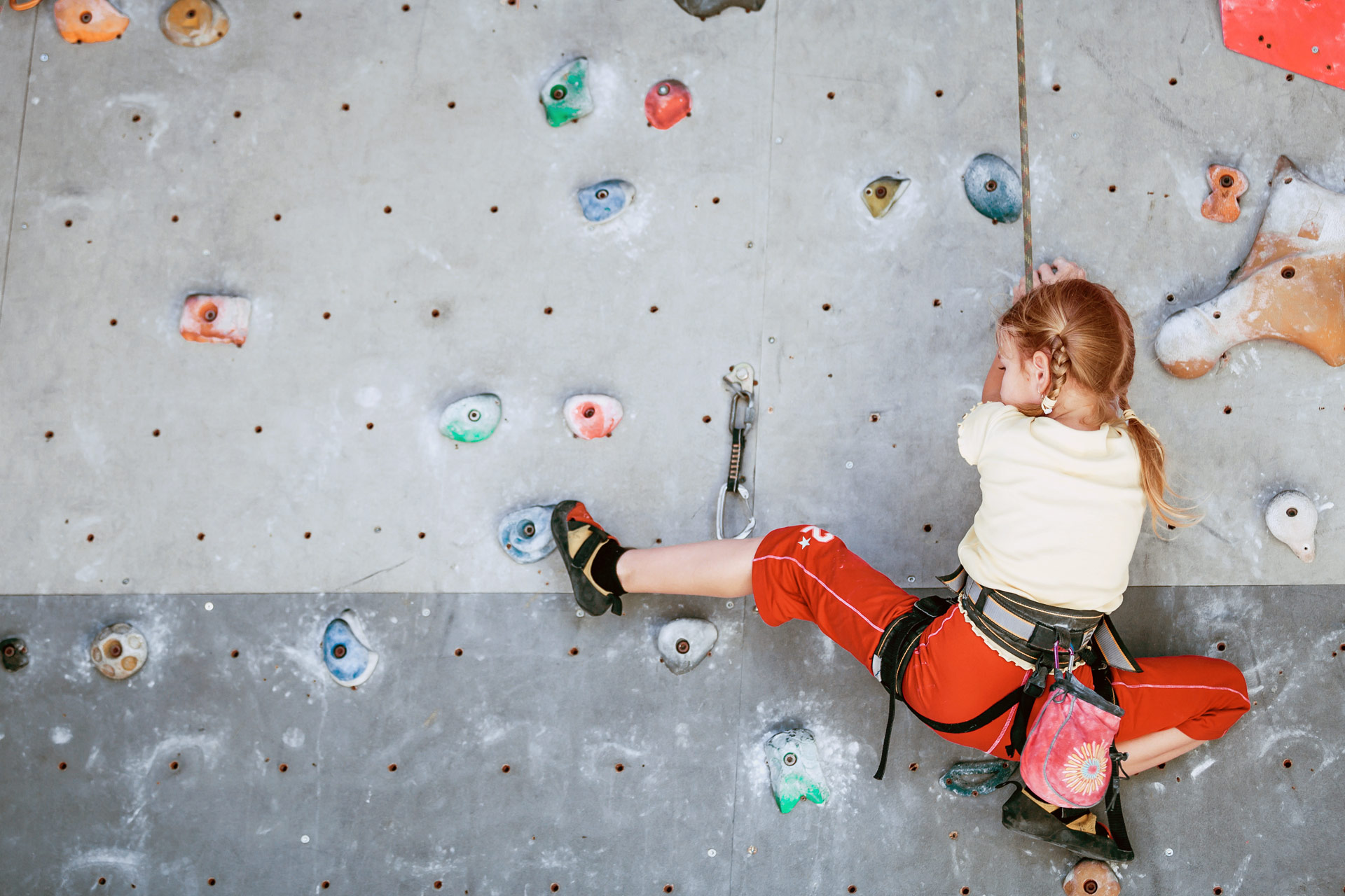 funkidsloisirs.be stage enfant été 2023 nature aventure Escalade Messancy
